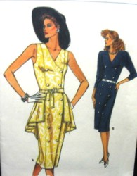 9927 Vogue STRAIGHT 2 BREASTED DRESS SLEEVES OR NOT, DETACH PEPLUM PATTERN 6-10; 12-16  CHOICE